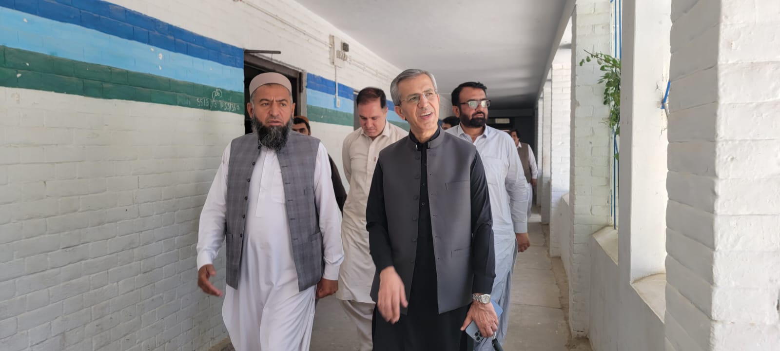 سکریٹری سکول ایجوکیشن کا دورہ